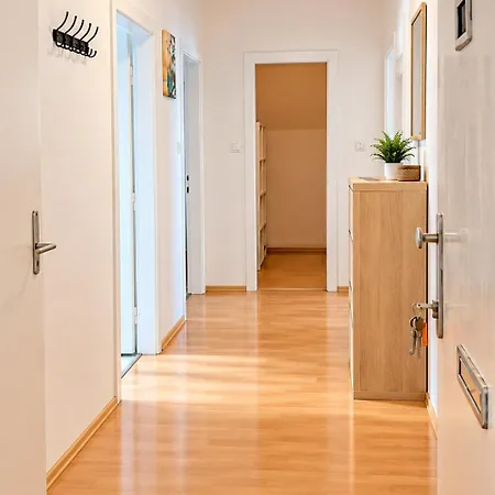 Apartament Revliving *